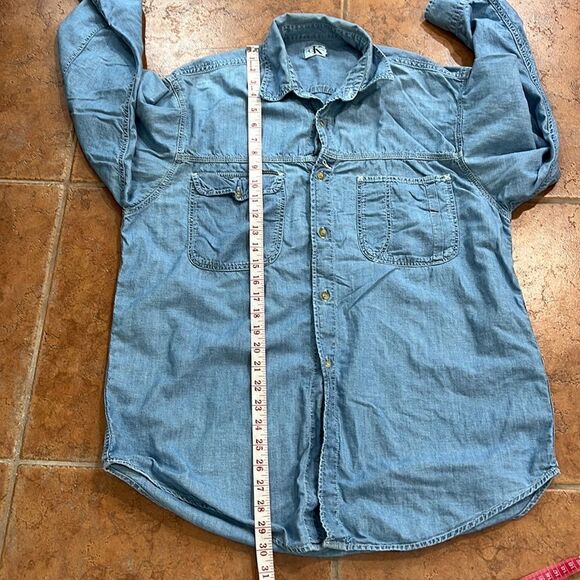 Calvin Klein Denim button down shirt - Picture 8 of 8